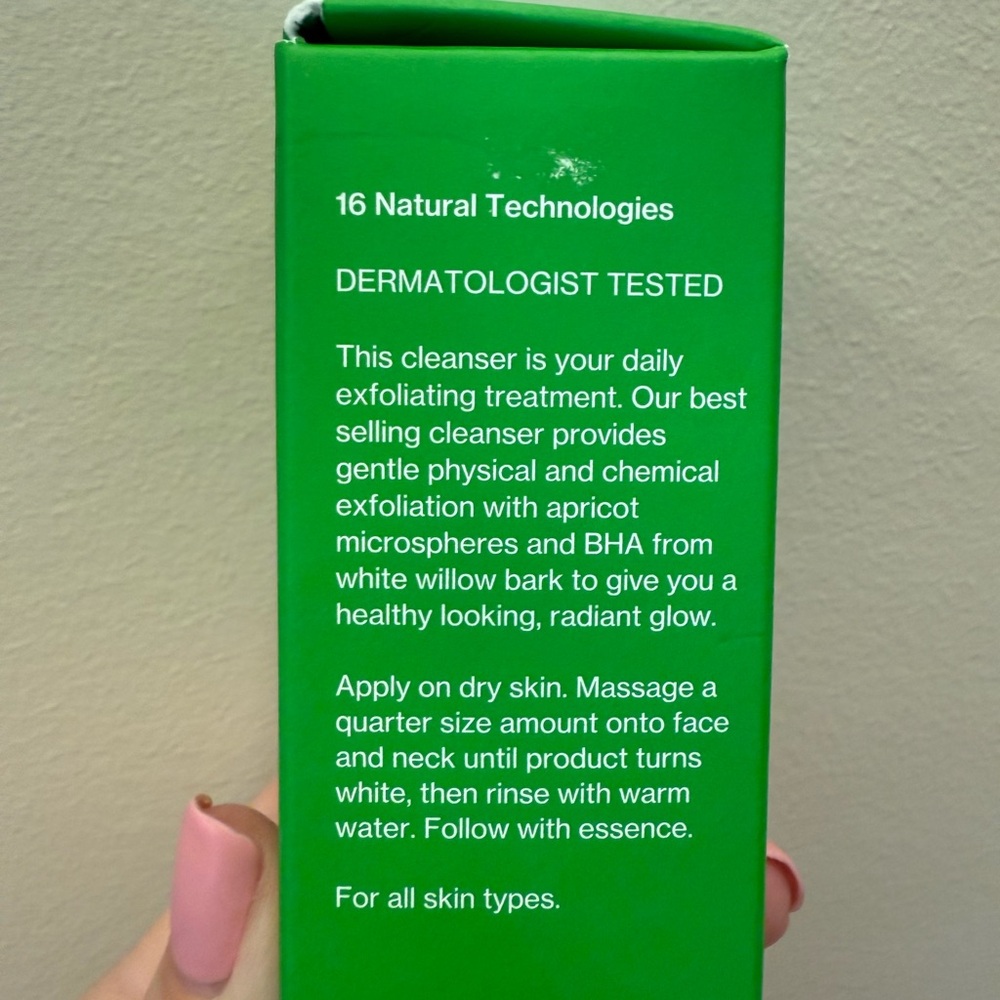 Tata Harper Regenerating Cleanser Daily Exfoliating Treatment Green Box New - Picture 3 of 6